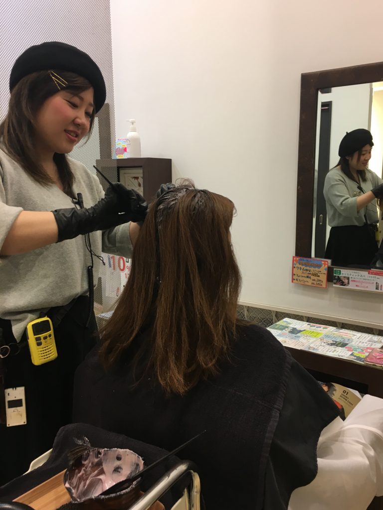 SBCドキュメント鰀目侑子　カラー施術