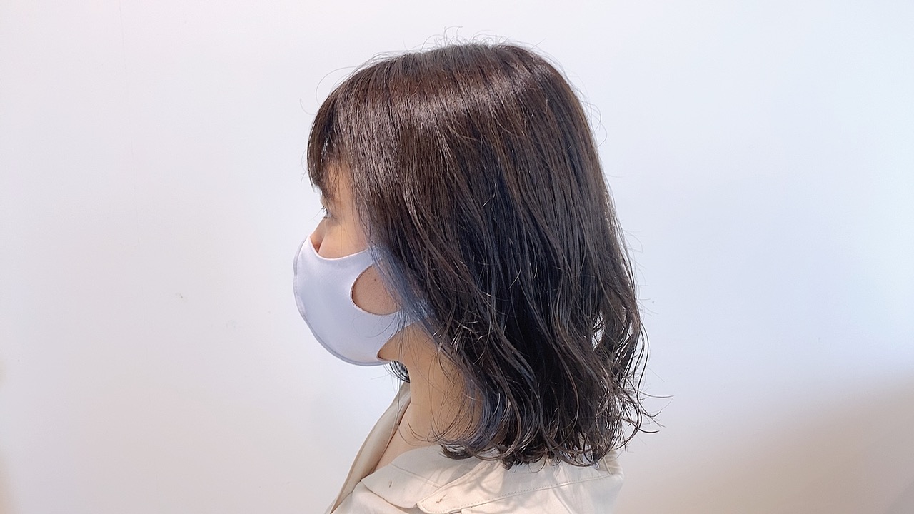 ブルーインナーのカジュアルボブ